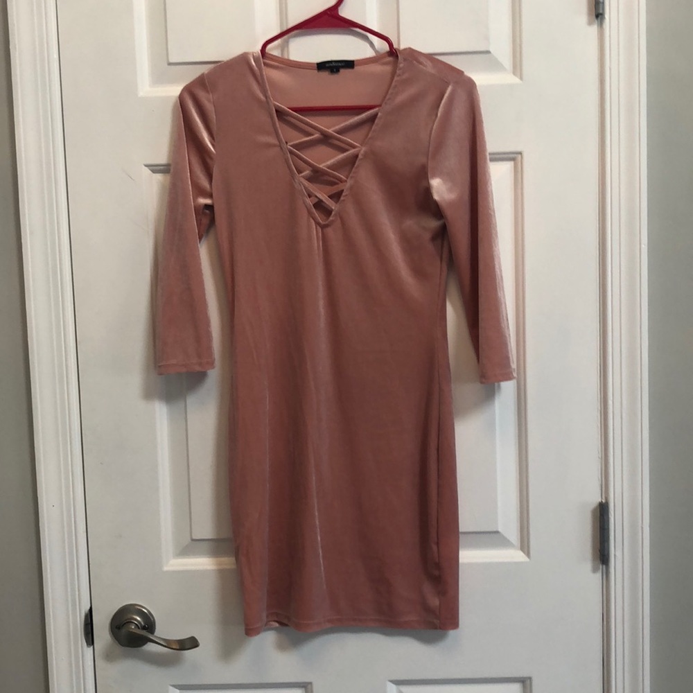 pink dress